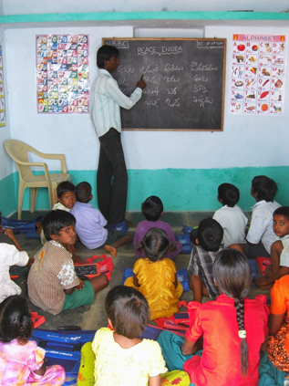 ブリッジスクールでの授業風景