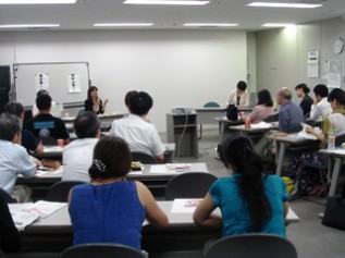 バリューチェーンを通して持続可能な社会を考える CSRをテーマにしたセミナー風景