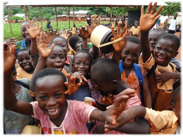 スマイル・ガーナ プロジェクト 活動報告会 ガーナの子どもたち