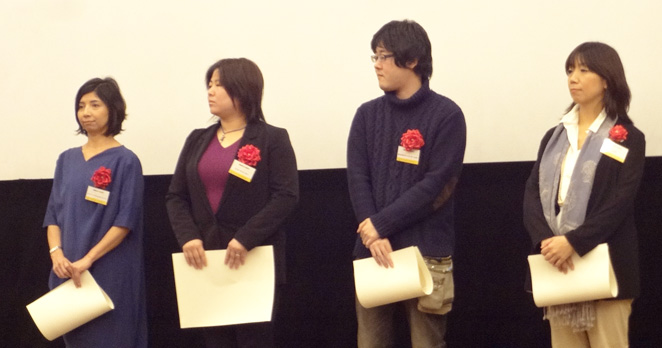 左から：スマイリングホスピタルジャパン、にじいろクレヨン、自立生活サポートセンター・もやい、ACE