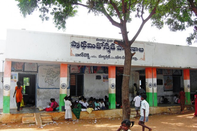 支援をはじめる前からあった開始前からあった公立学校の校舎