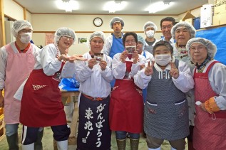 てんとう虫チョコの包装＆発送をしてくださっているあすなろホームのみなさん