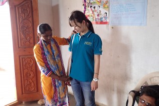 スタッフ採寸の練習