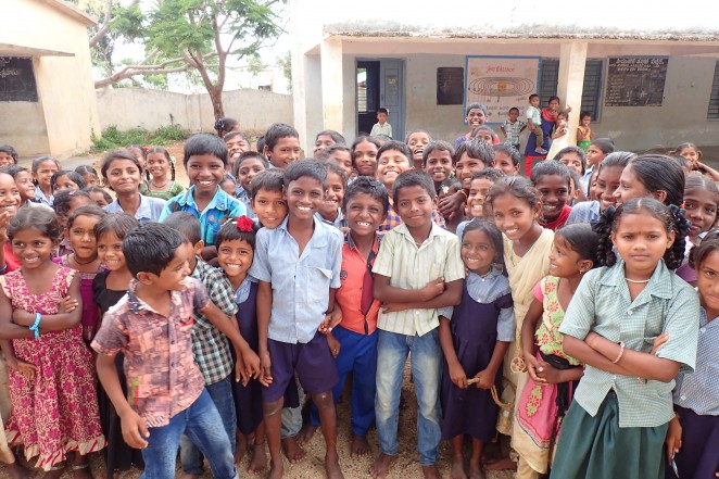 インドの村の子どもたち