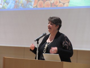 テキスタイル・エクスチェンジ代表　ラレー・ペッパーさん