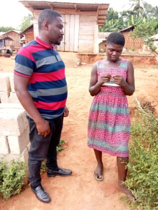 アビゲイルさんとパートナー団体スタッフ